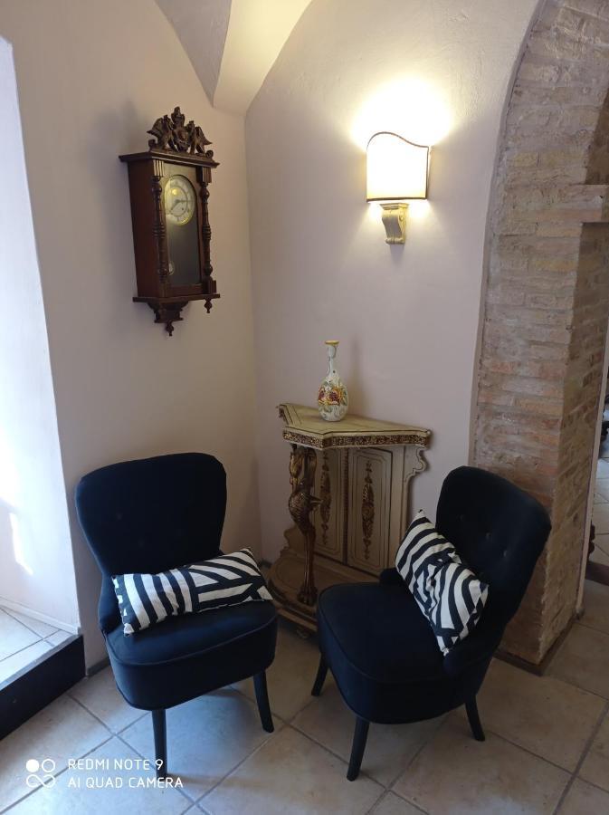 Hotel Trevi Palazzo Natalini Eksteriør bilde