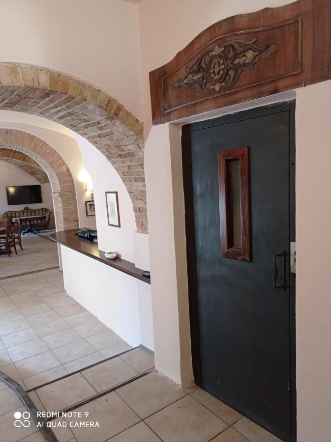 Hotel Trevi Palazzo Natalini Eksteriør bilde