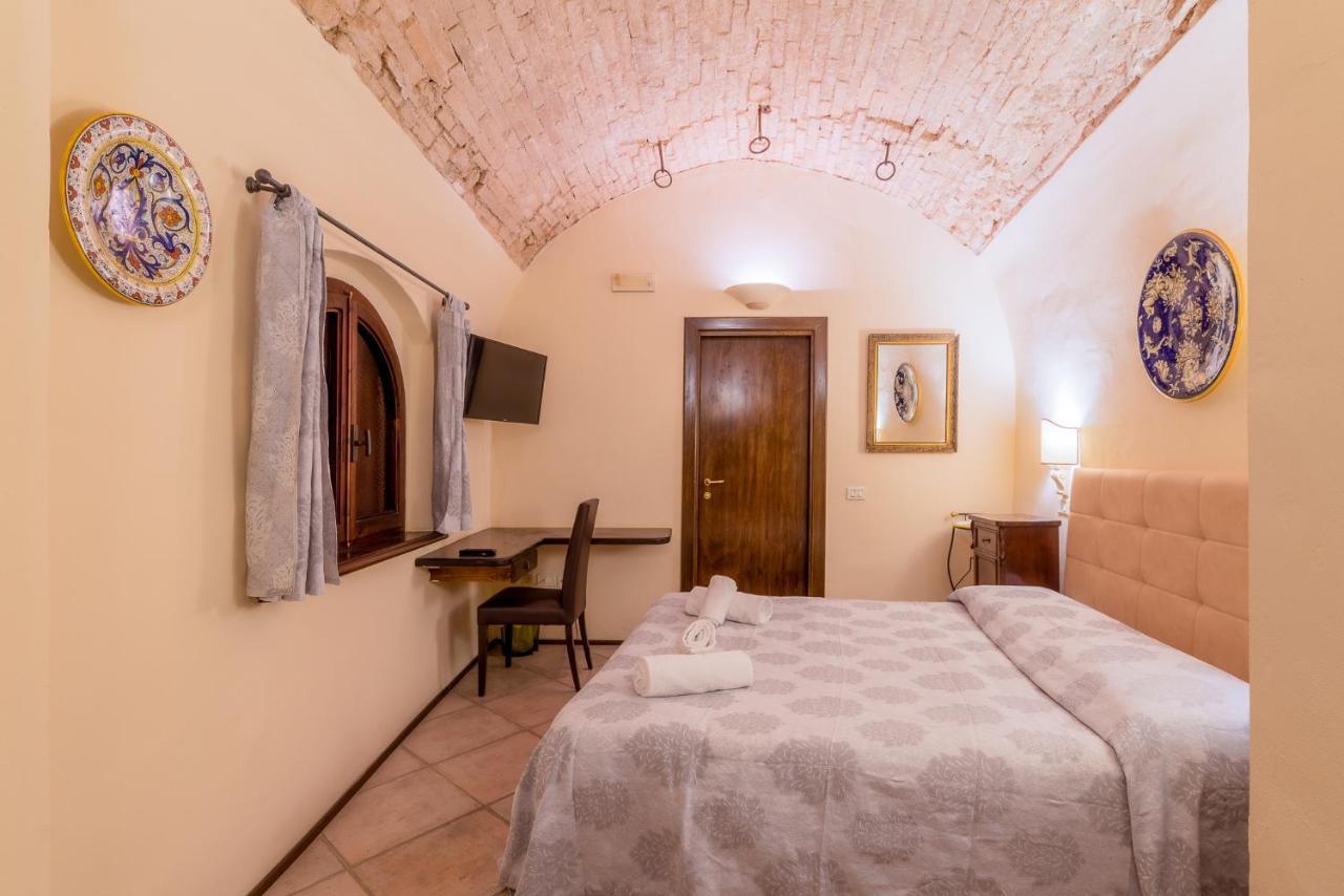 Hotel Trevi Palazzo Natalini Eksteriør bilde